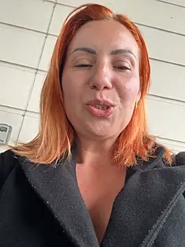 Chatroom XXX en direct de PervyxMilfxx