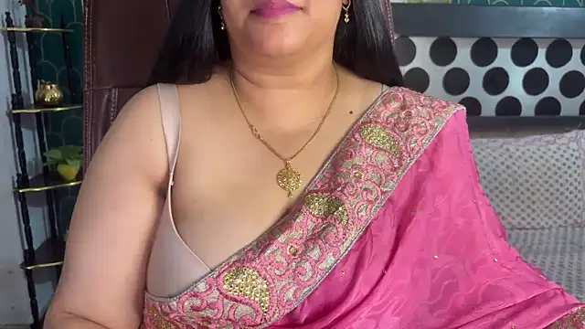 FlatVincy4 Chat XXX live