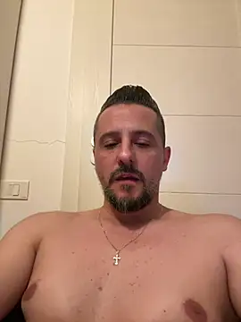 InsaneMattt Live XXX-Chat