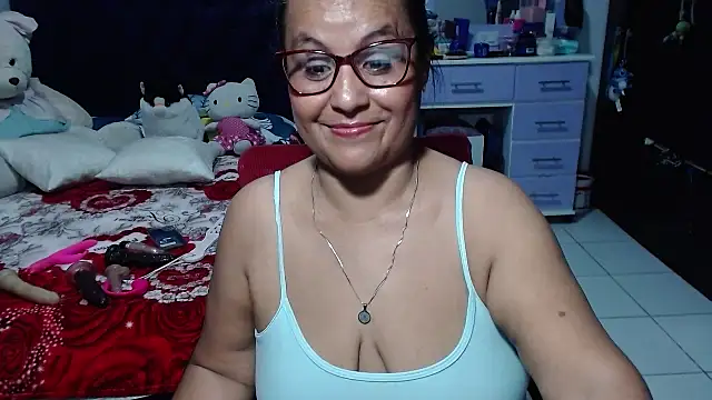 دردشة pervert_mommy_ الجنسية المباشرة