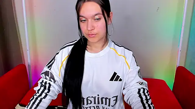 AishaTempt Live XXX-chat