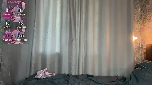 LoraDavi's Webcam Show