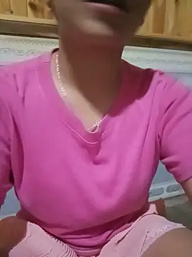 -Lanaa-n Live XXX chat