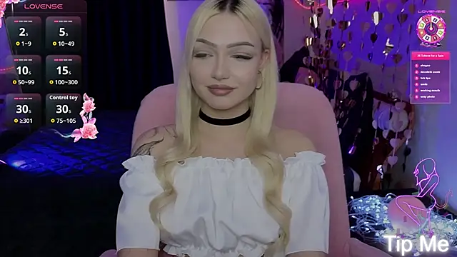 LinaLirian's Live XXX Chat
