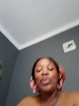 SWEETDOLLY29XX Chat XXX live