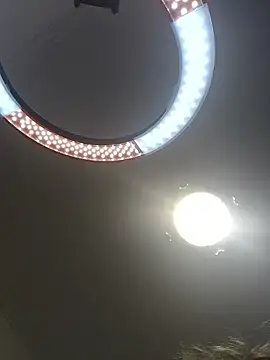 MartinaX_XのライブXXXチャット