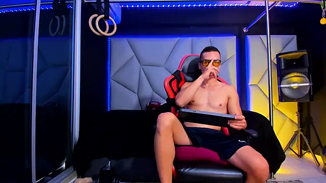 Webkamerová show Aydenmiller96