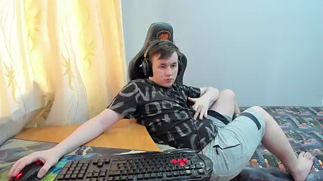 Онлайн чат XXX iliaskrislove