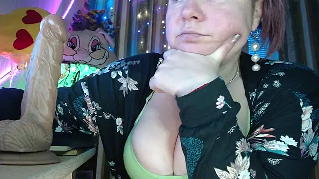 amorelara Show in webcam