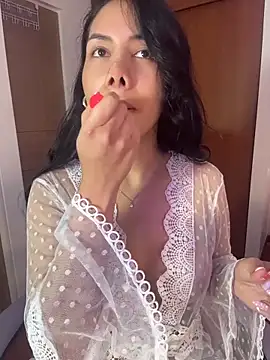 ArianaReynoldss' Live XXX Chat
