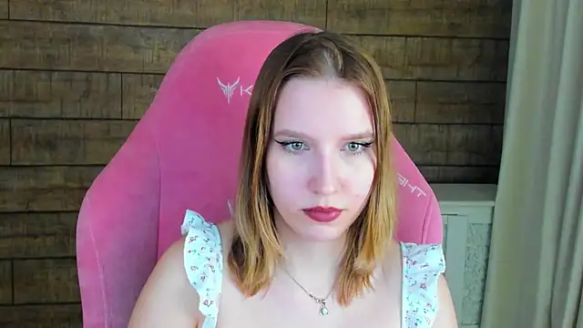 LiliLinn Live XXX-Chat