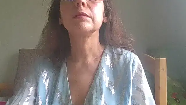 Chat XXX Live HollyJewel