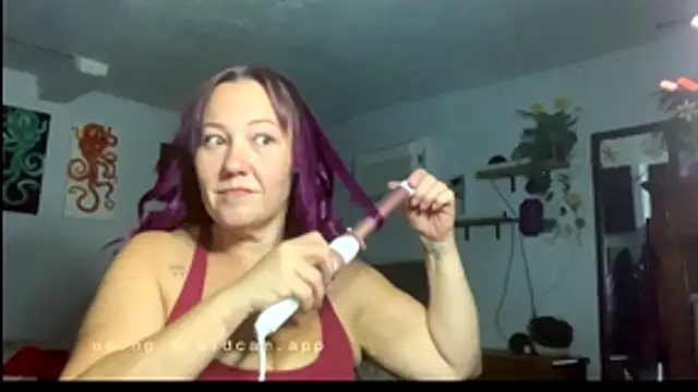 kristallic Pertunjukan Webcam
