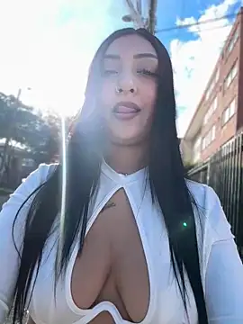 Kathy2026 লাইভ XXX চ্যাট