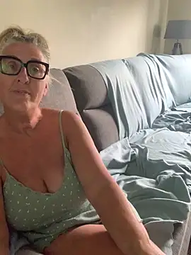 Mrsmoggy Chat XXX in diretta