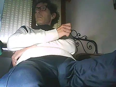 Moro_ra webcam show