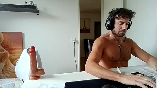 alpha-hunk Pertunjukan Webcam