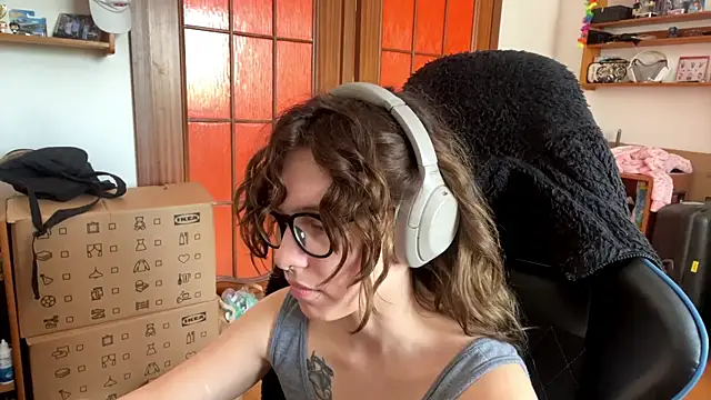 PillowPeachX Webcam-Show