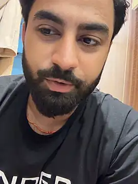 Royalboy_03's Live XXX Chat