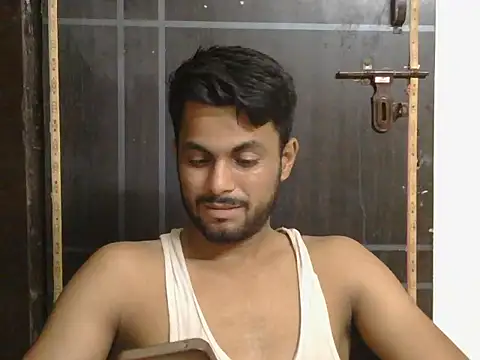 Stubborndesiboy 网络视讯表演