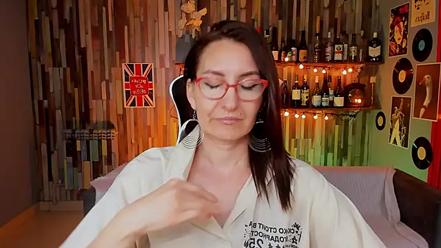 UnaTerra's Live XXX Chat