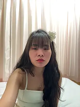 Naked-xx 现场XXX聊天