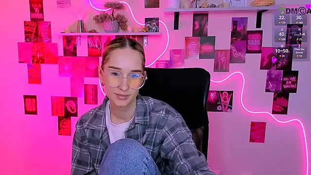 _kellykitten_ élő XXX-chatje