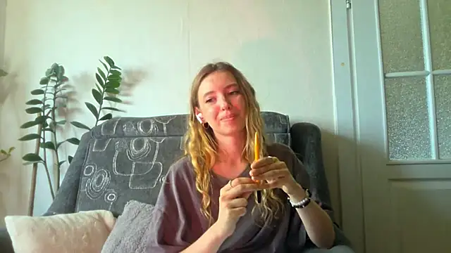 JanelleBuchbinder Chat XXX live