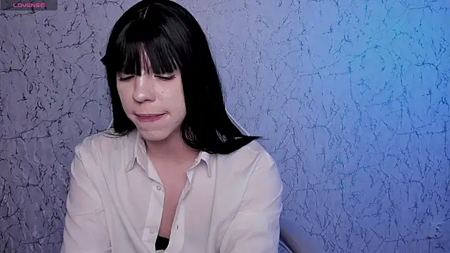Madison_dolly 网络视讯表演