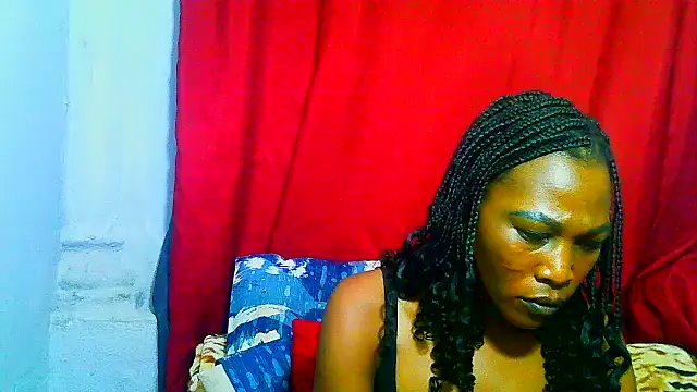 freaky_naughty Chat XXX in diretta