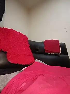 AvaChannel Adlı Modelin Canlı XXX Sohbeti