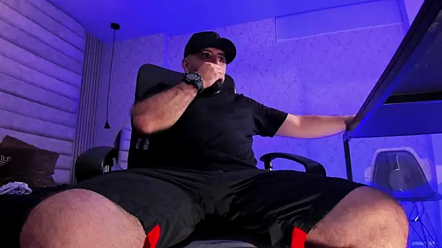 jhon_bear03 élő XXX-chatje