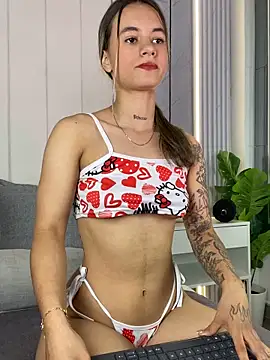JuliaColemann élő XXX-chatje