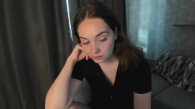 KristinaLoison Adlı Modelin Canlı XXX Sohbeti