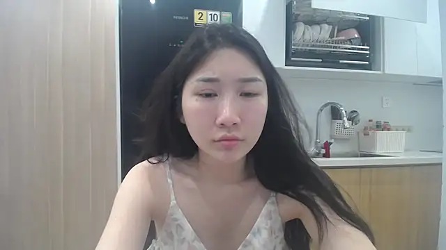 แชท XXX สดของ Asiagirll