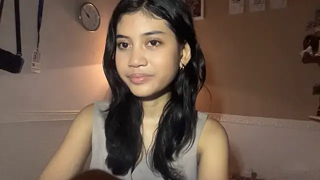 AllisonLundrigan Pertunjukan Webcam