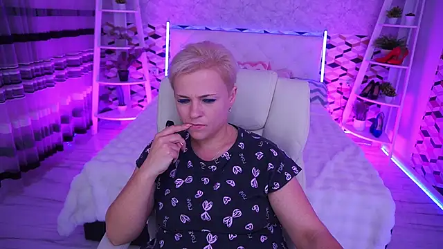 CrystalVibe – Kamerová šou