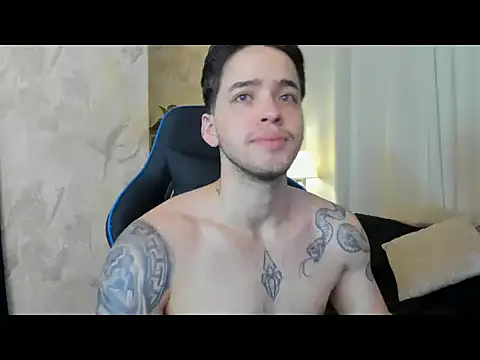 عرض كام RONNY_COLTON