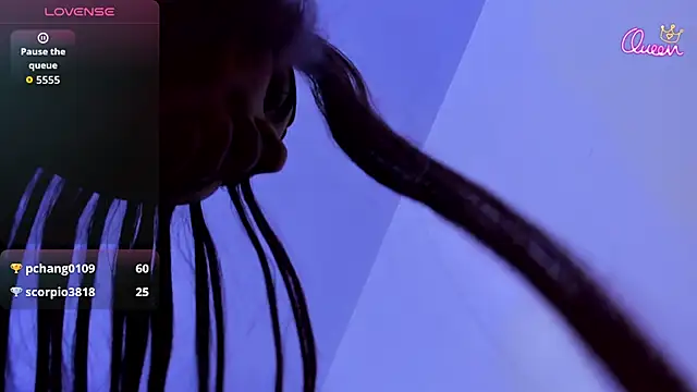 Czat XXX na żywo – Emili_Roux