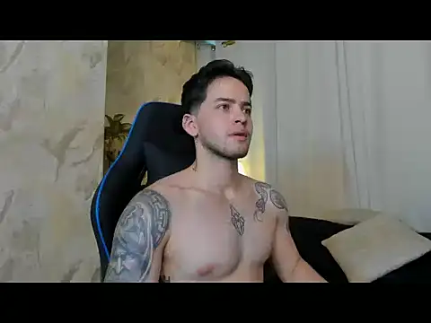 RONNY_COLTON 现场XXX聊天