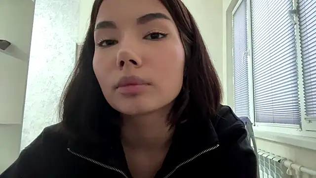 MarylnMonnier's Live XXX Chat