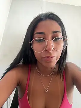 julia_hoot Webcamshow
