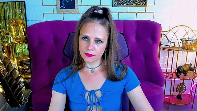 Živý XXX chat EmiliaBedy