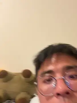 عرض كام Aaronsuhi