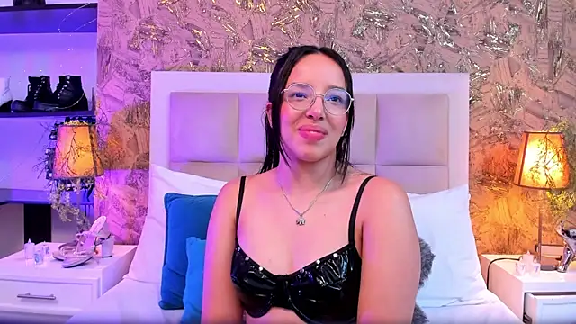 Chat XXX ao vivo de ValkyriaSteel