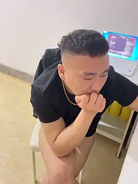 Stripchat-SM 现场XXX聊天