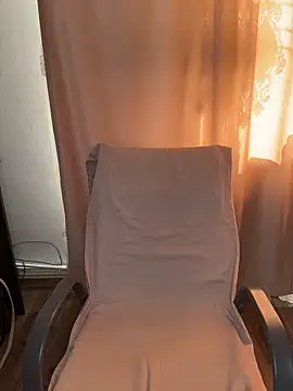 Chat XXX ao vivo de Lucy_doll22