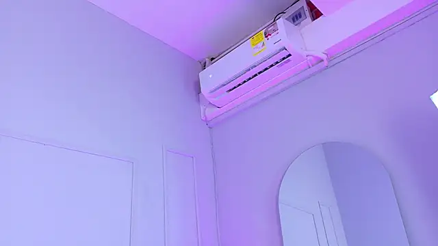 VioletBloomm Webcam-Show