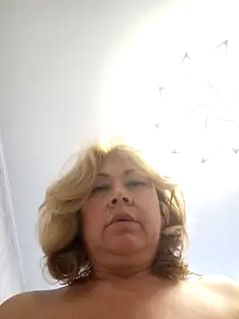 Sweet4104 webcam show