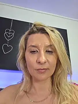 KaylinJan's Webcam Show